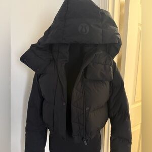 Lululemon Athletica wunder puff Jacket 6 cropped